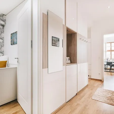 Apartman Tip! Modernes Direkt Im Herzen Dresdens *